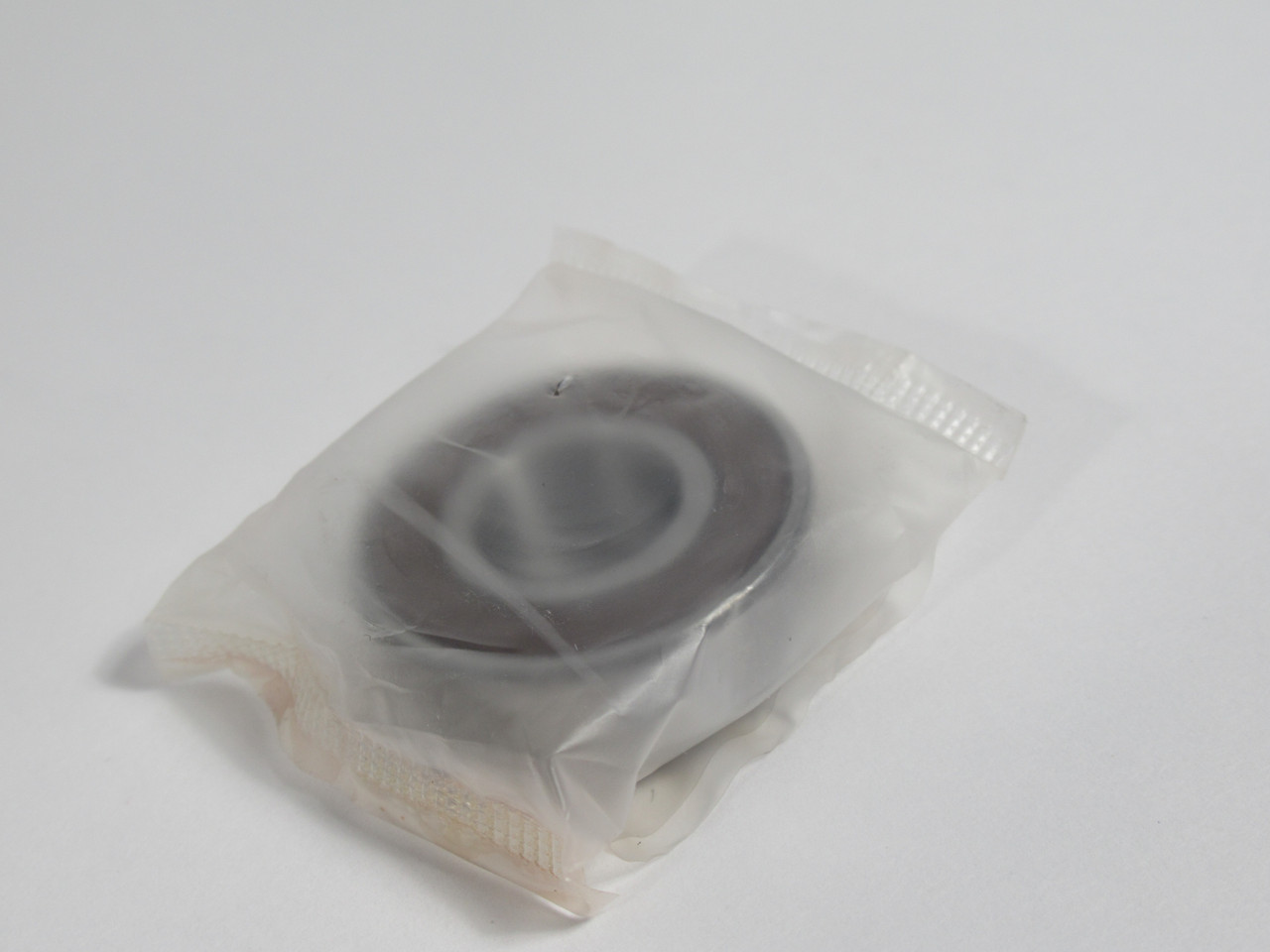 Nachi 6001-2NSE Deep Groove Ball Bearing 28mmOD 12mmID 8mm NEW