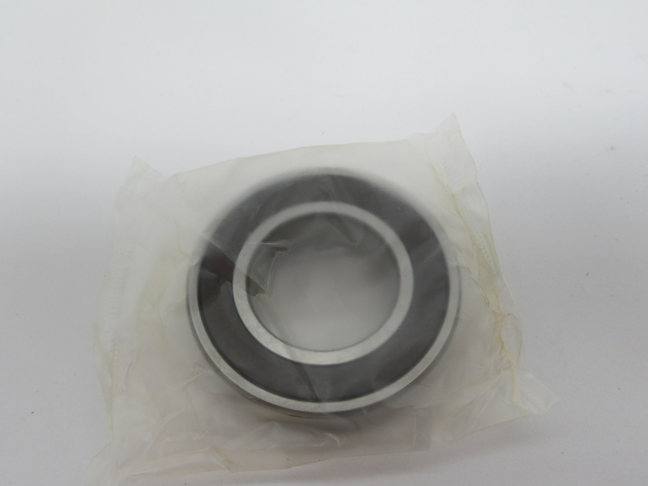 Nachi 6005-2NSE Deep Groove Ball Bearing 25mmID 47mmOD 12mmW NEW