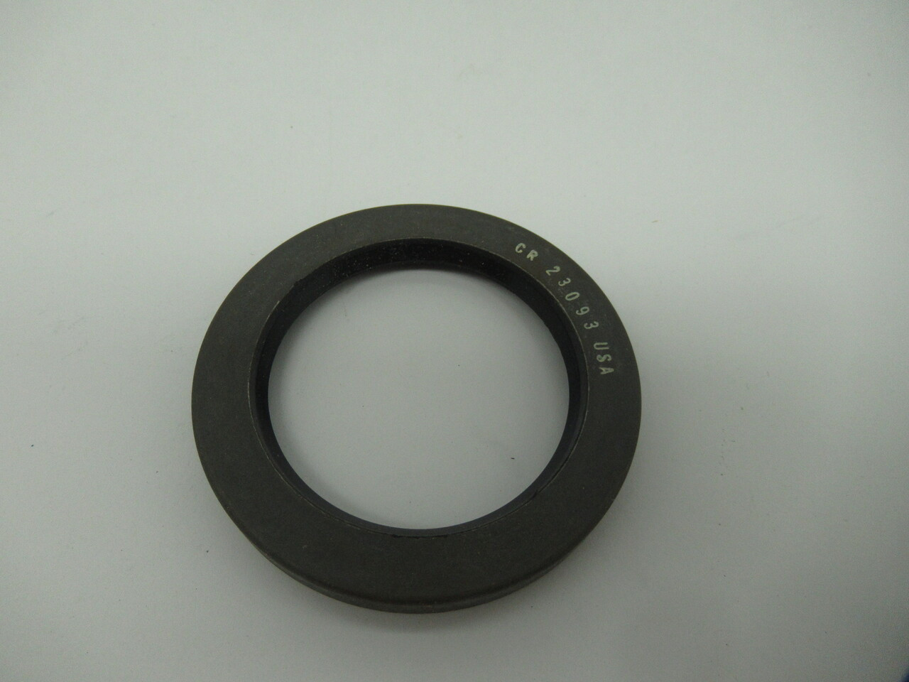 CR 23093 Oil Seal With Spring 2.313" Shaft Diameter 3.251" Bore 0.438" Width NEW