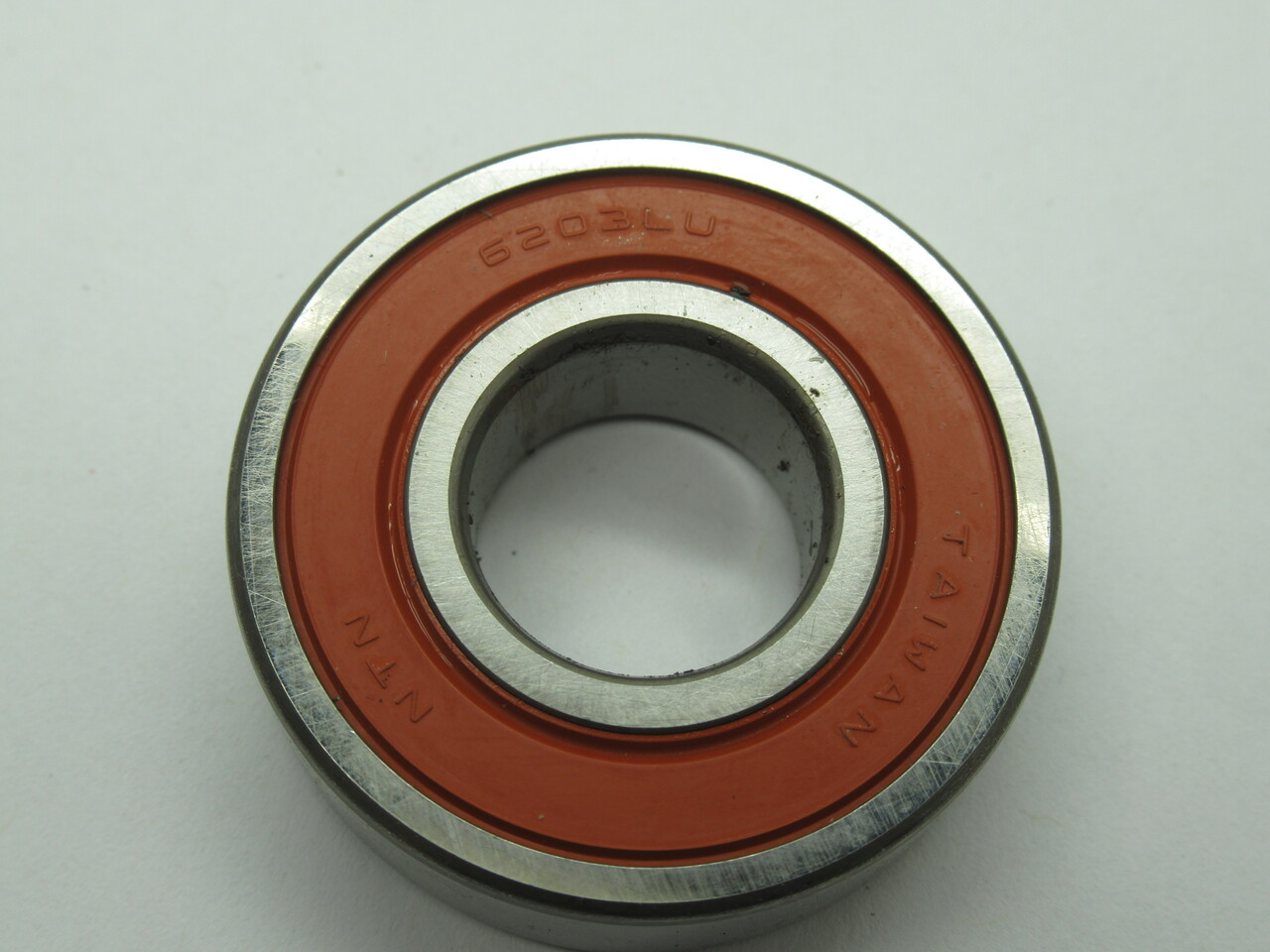 NTN 6203LLUC3 Deep Groove Ball Bearing 17mmID 40mmOD 12mmW NEW