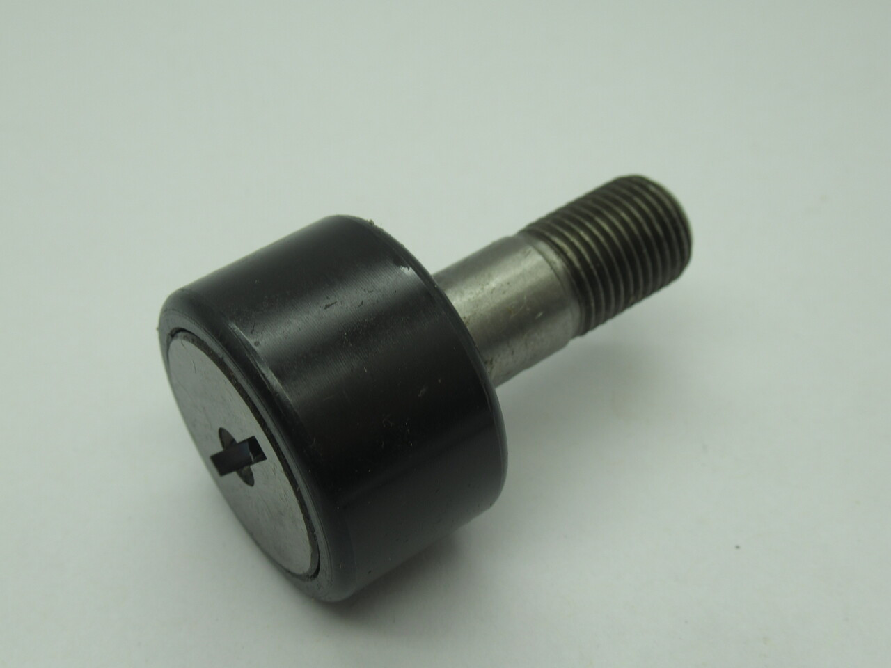 RBC S40 Cam Follower 1-1/4" Roller Diameter 3/4" Roller Width 1/2" Stud NEW