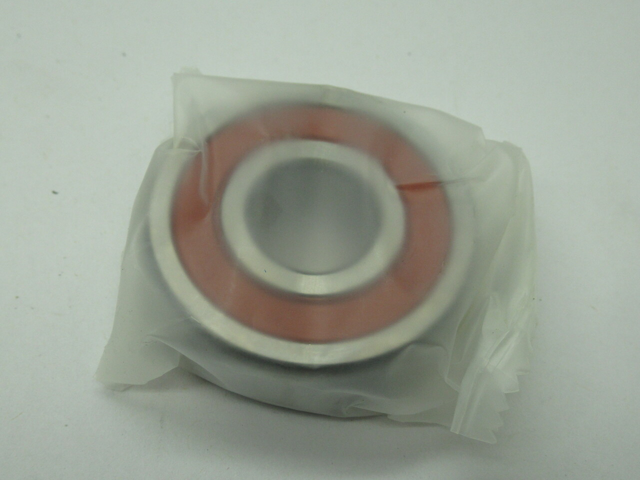 NTN 6303LLU Ball Bearing Deep Groove 17mm Bore 47mm OD 14mm Width NEW