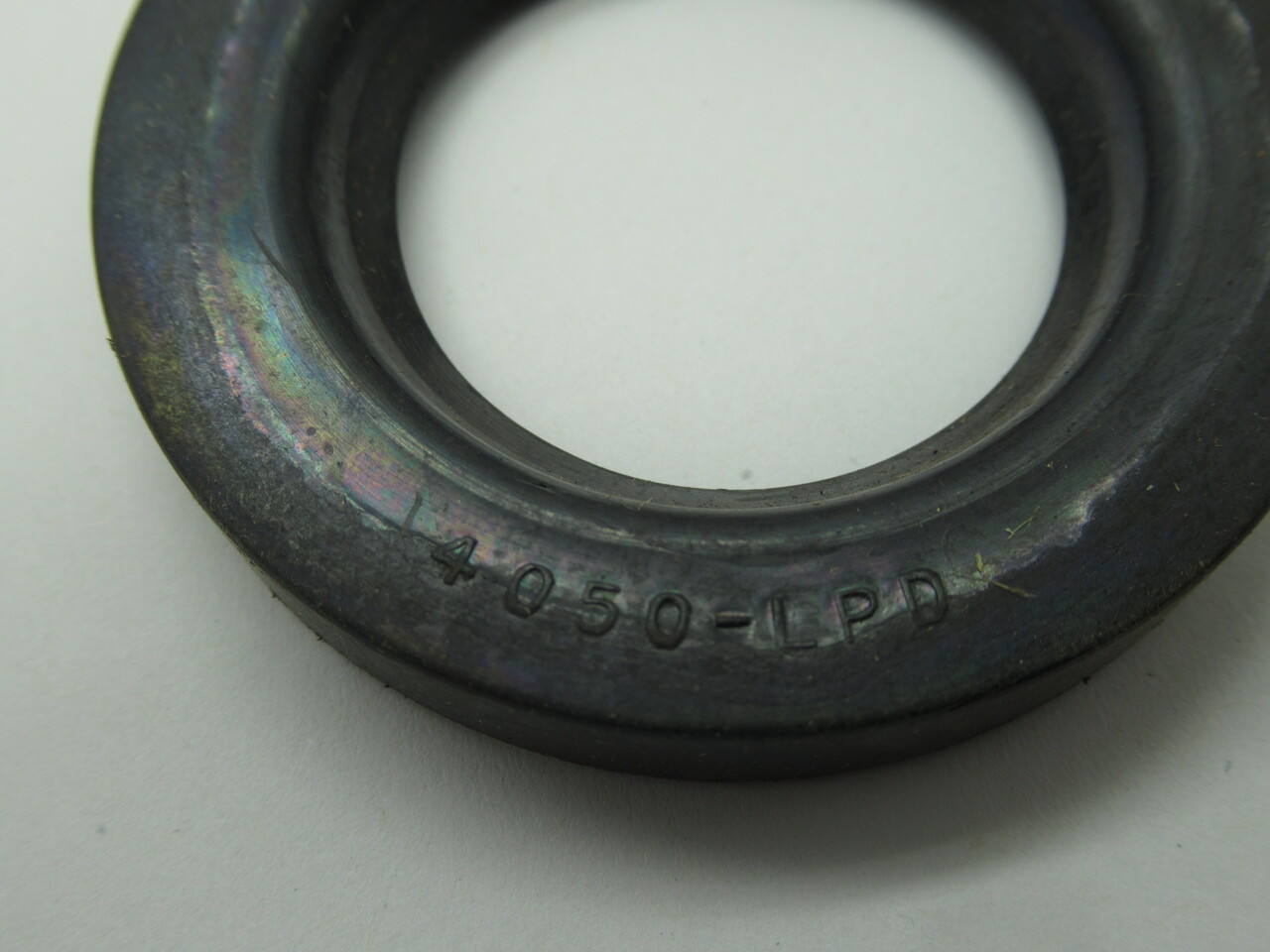 Johns-Manville 4050-LPD Clipper Oil Seals 35mm ID *Lot of 2/Damaged Box* NEW