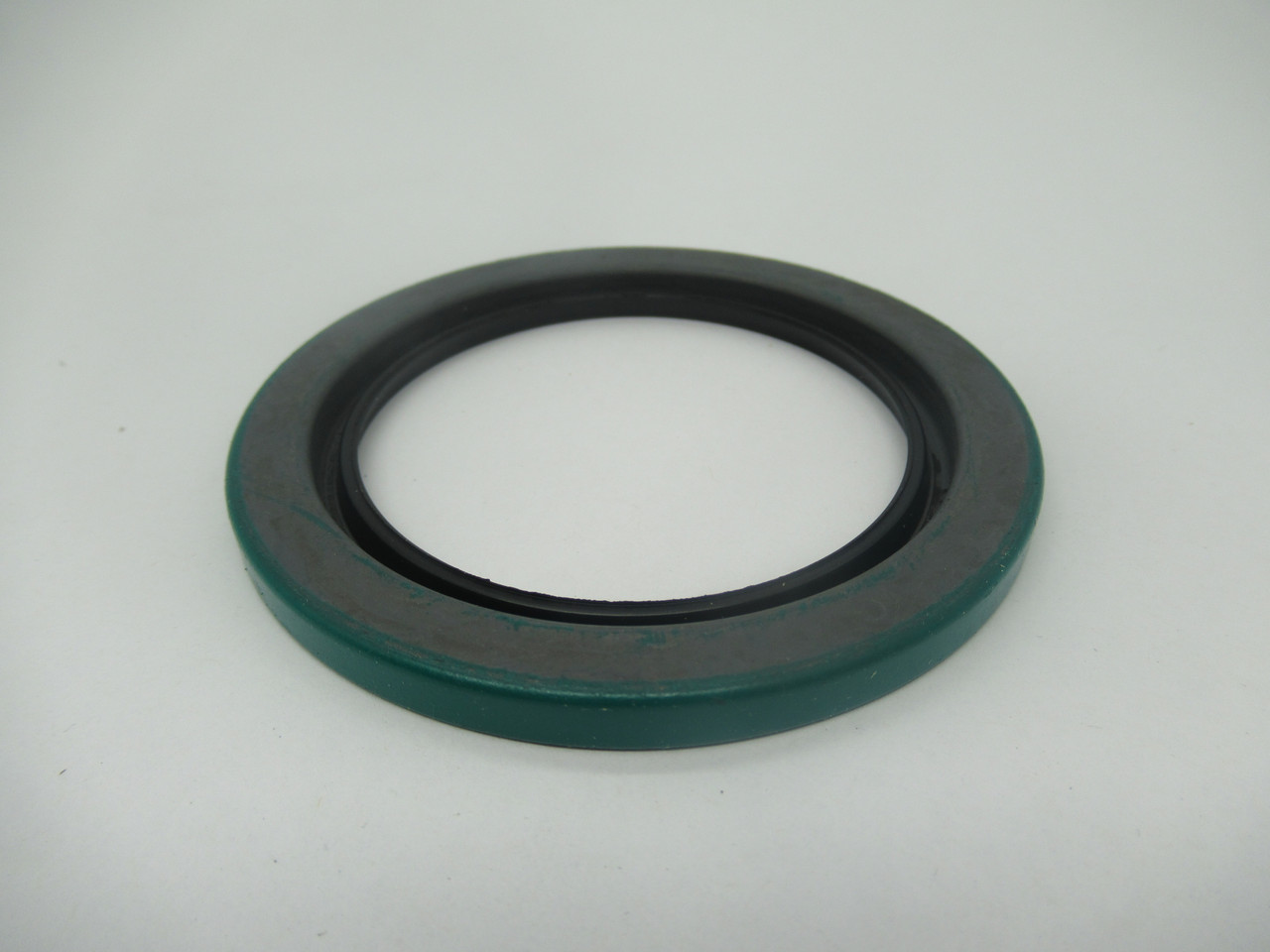 SKF 25007 Single Lip Grease Seal 2.500" Shaft 3.500" OD 0.250" Width NEW