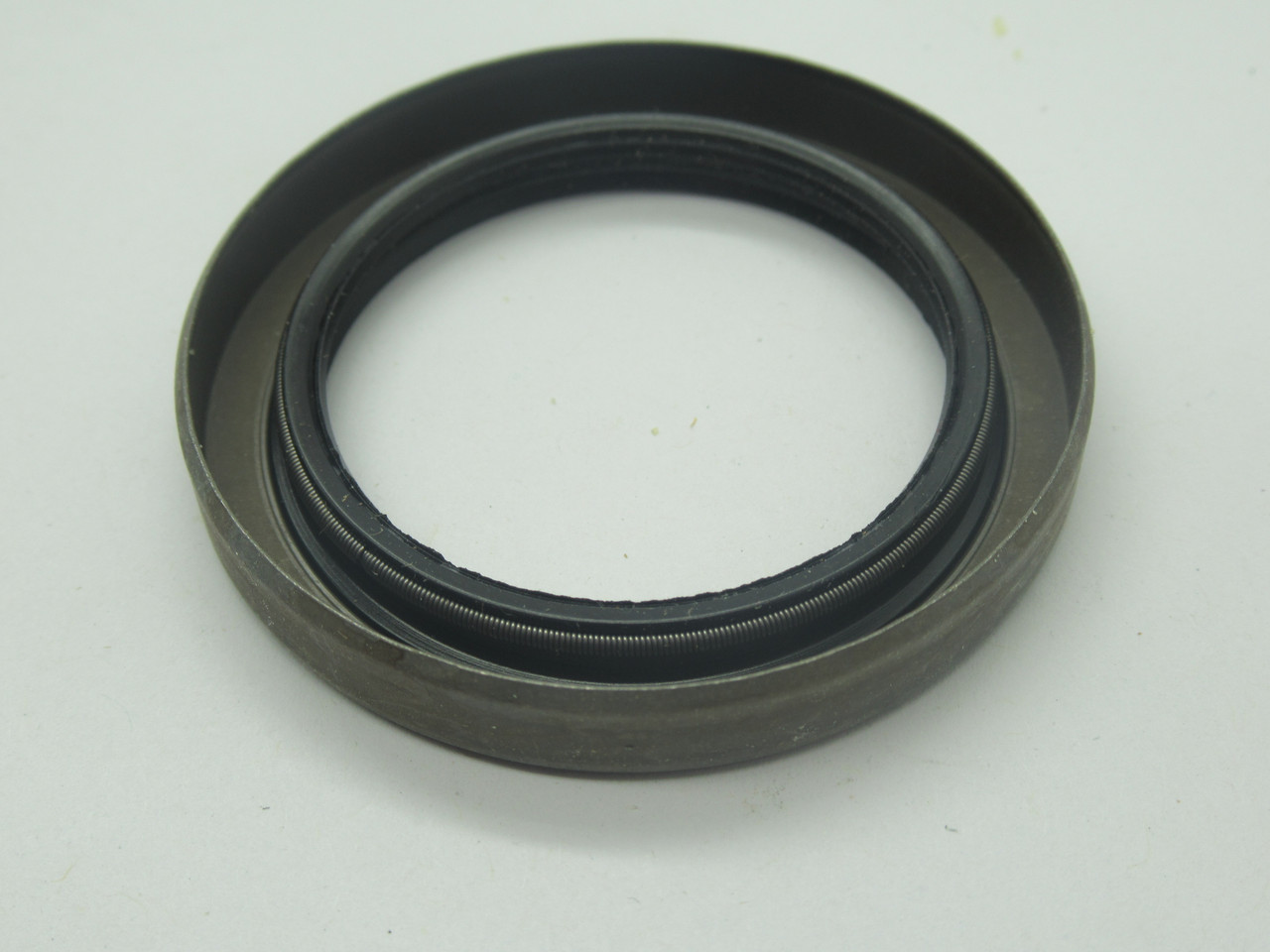 CR Industries 16062 Oil Seal Double Lip 1.625"x2.248"x0.313" OLD STYLE NEW