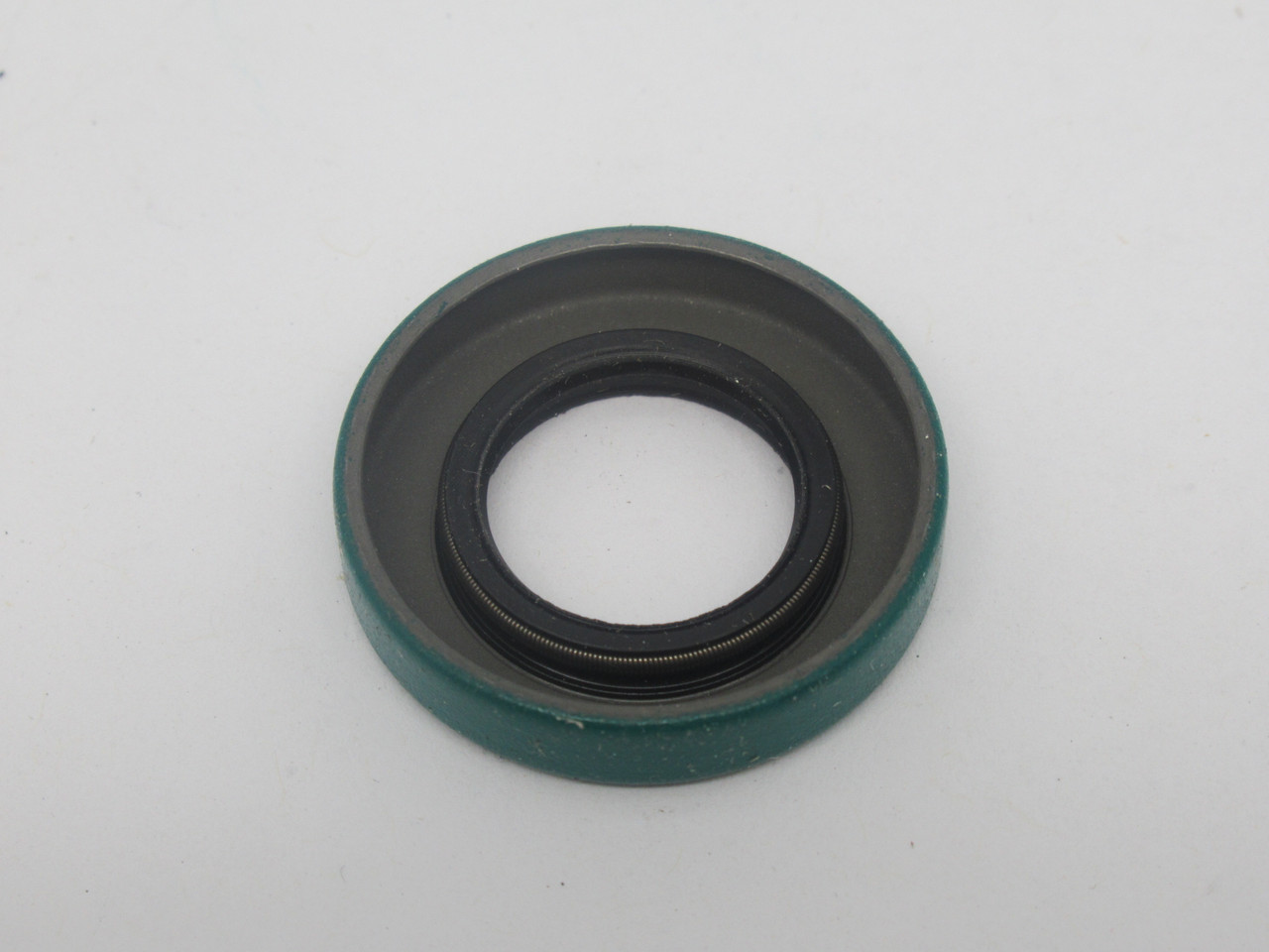 Chicago Rawhide 6765 Oil Seal 0.688" ID 1.25" OD 0.256" W *DAMAGED BOX* NEW