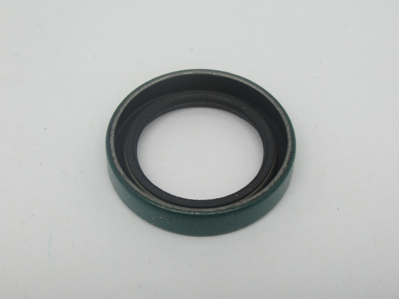 Chicago Rawhide 9705 Oil Seal 25mm ID 35mm OD 7mm W *DAMAGED BOX* NEW