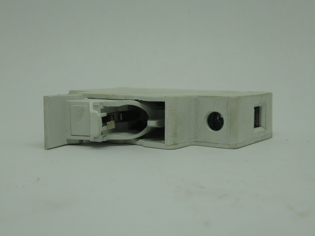 Ferraz Shawmut USCC1I-DC24 Fuse Holder 30A 24VDC 1-Pole 14-6AWG 14-10AWG USED