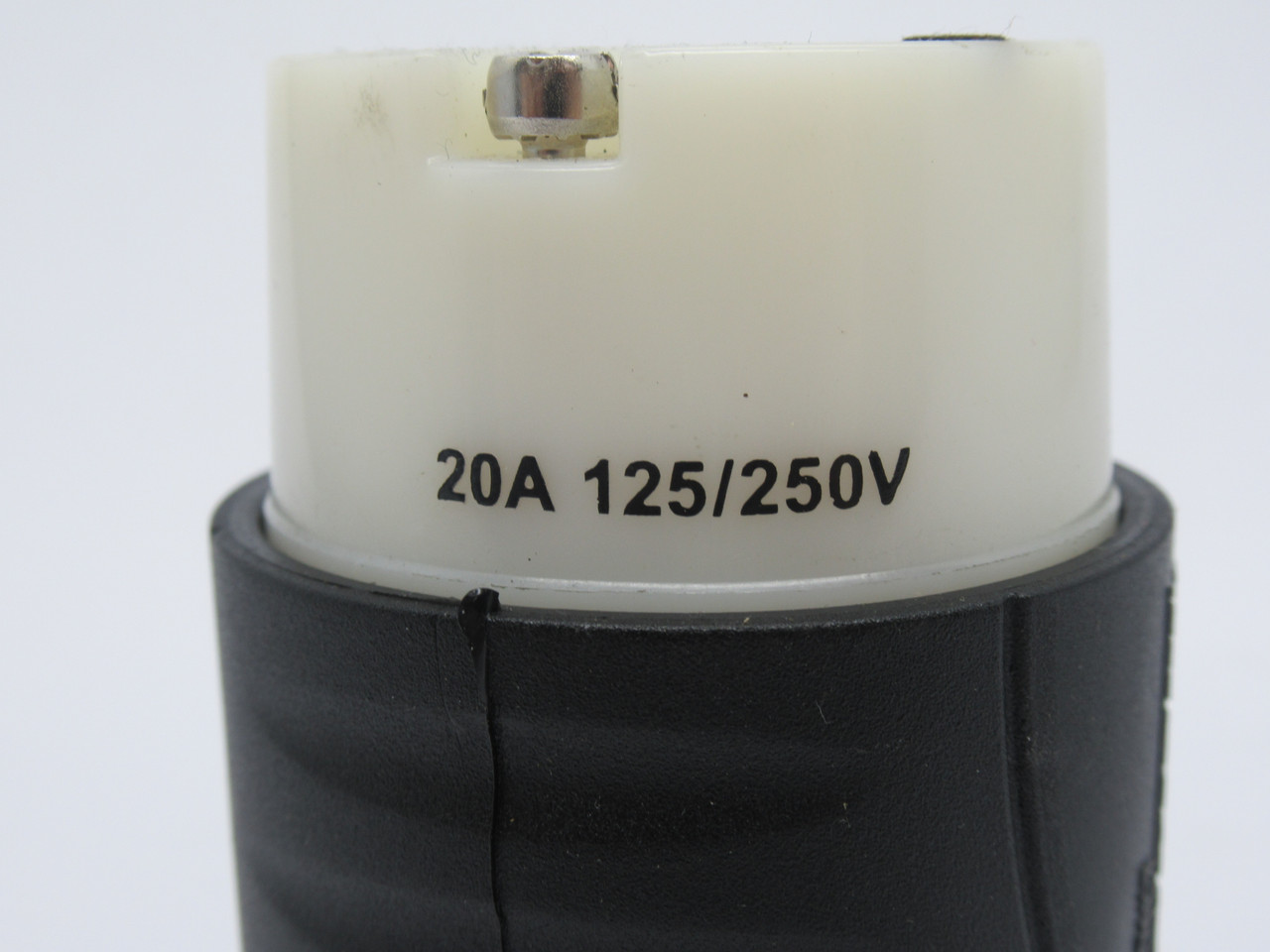 Pass & Seymour L1420C Turnlok Connector 20A 125/250V 4W 3P USED