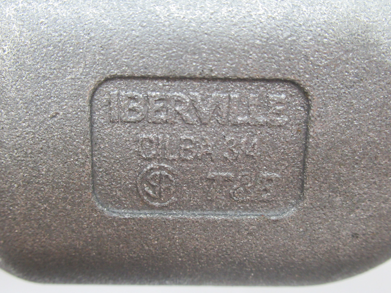 Thomas & Betts CILBA-3/4 Iberville Aluminum Conduit Body w/ Cover 3/4" Hub USED