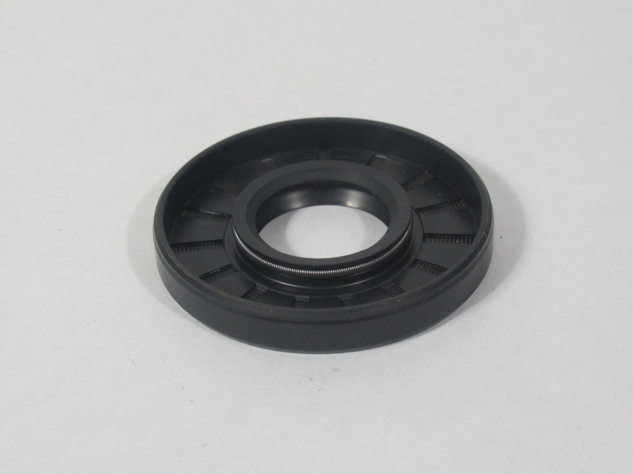 Generic TC20X47X7 Rubber Oil Seal 20mm ID x 47mm OD x 7mm W NOP