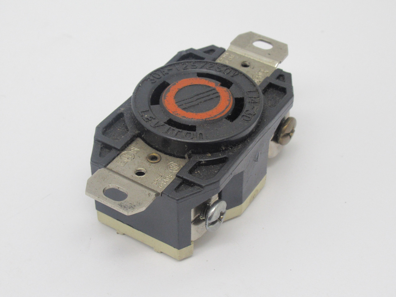 Leviton 2710 Flush Mount Locking Receptacle 30A 125/250V 4W 3P USED