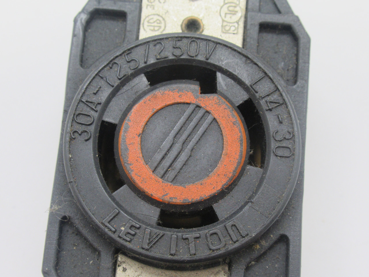 Leviton 2710 Flush Mount Locking Receptacle 30A 125/250V 4W 3P USED