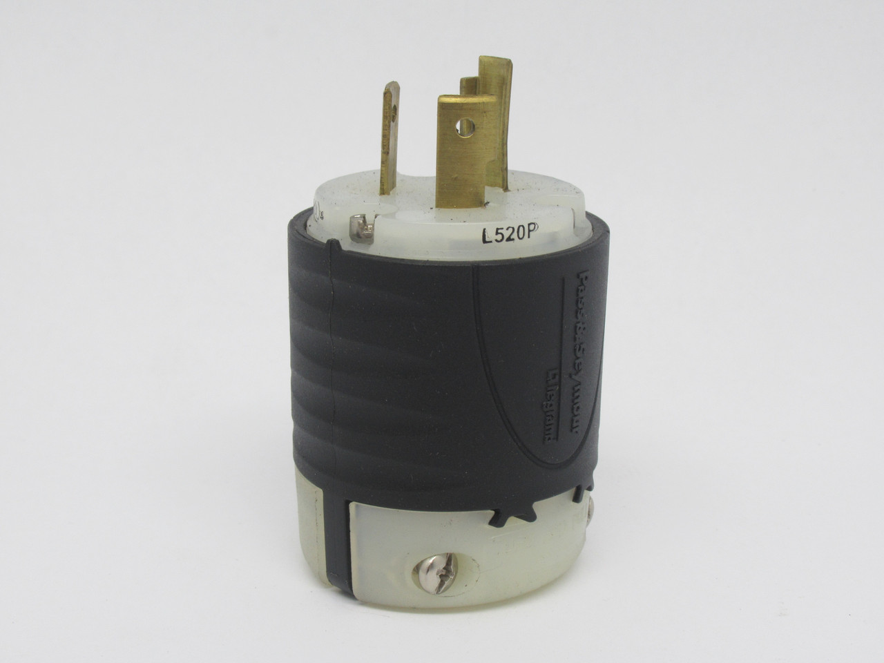 Pass & Seymour Legrand L520P Turnlok Plug 20A 125V 3W 2P USED