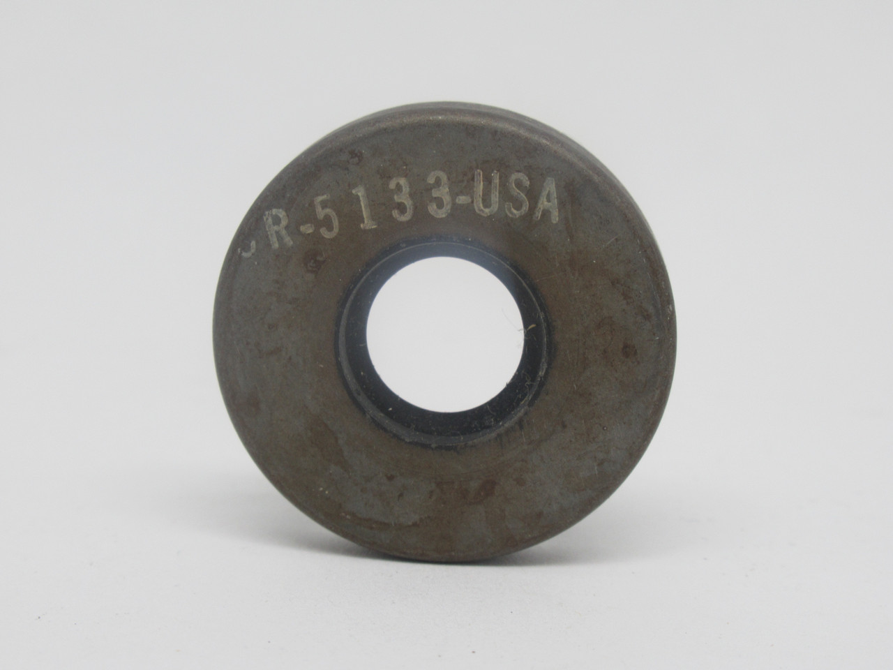 Chicago Rawhide 5133 Oil Seal 0.5" ID 1.25" OD 0.25"W NEW