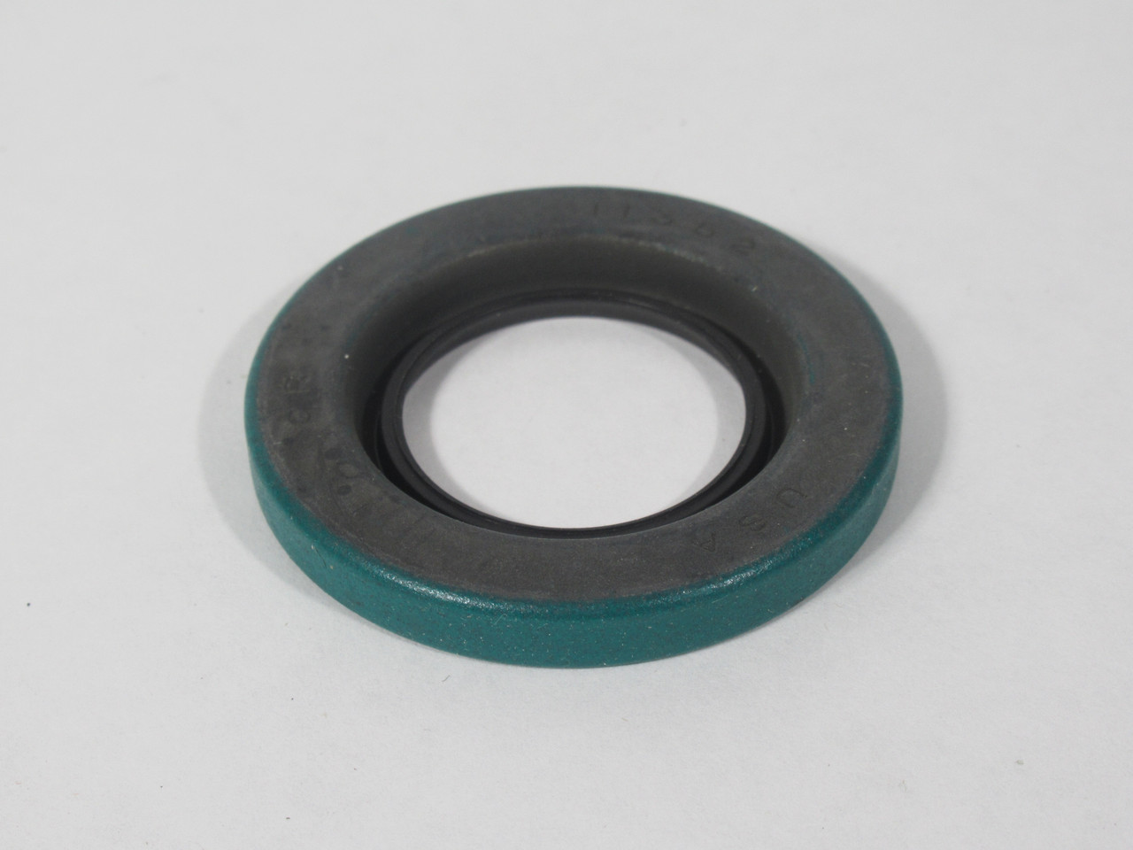 Chicago Rawhide 11352 Oil Seal 1.125" ID x 2.047" OD x 0.25" W NEW