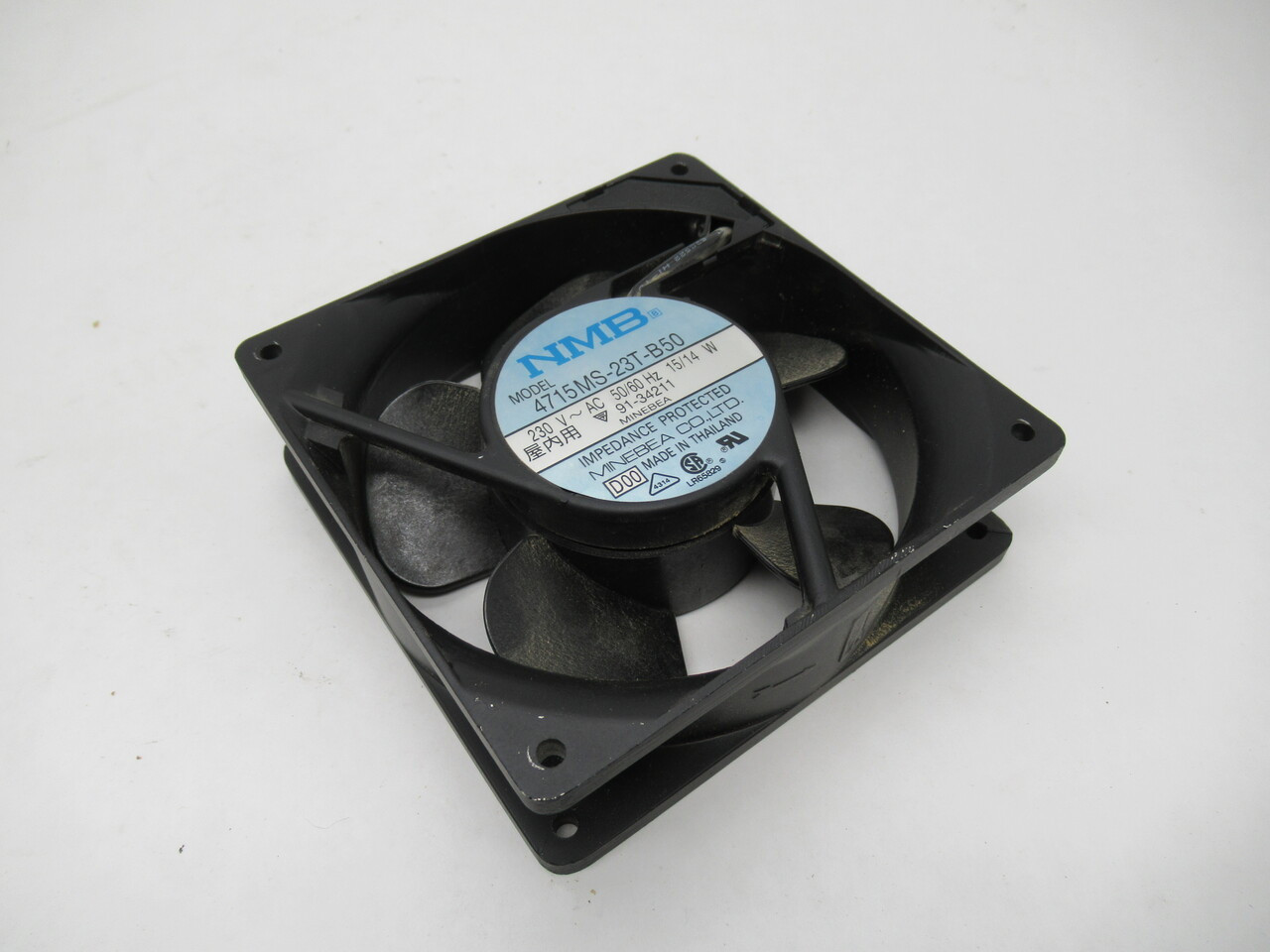 NMB 4715MS-23T-B50 AC Axial Fan w/ Mount 230VAC 50/60Hz 15/14W USED