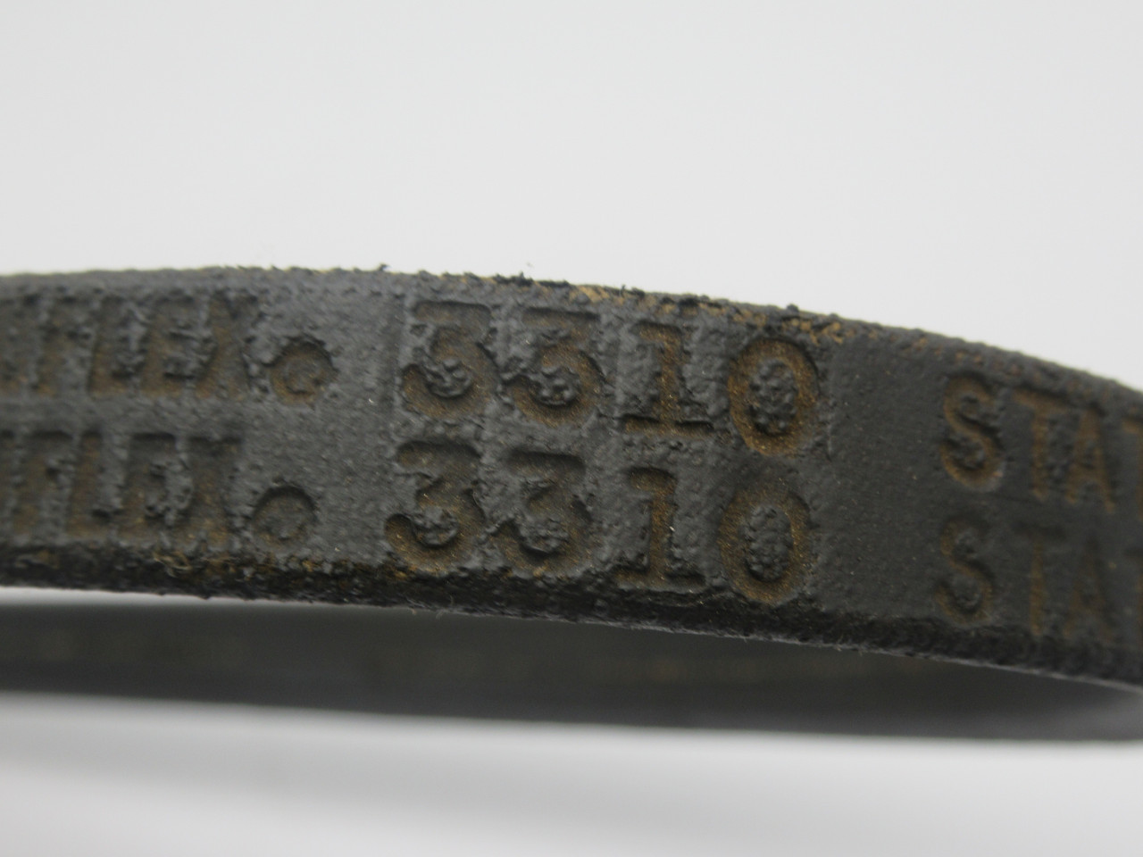 Gates 3310 Truflex V-Belt 31" L x 0.625" W x 0.375" T NOP