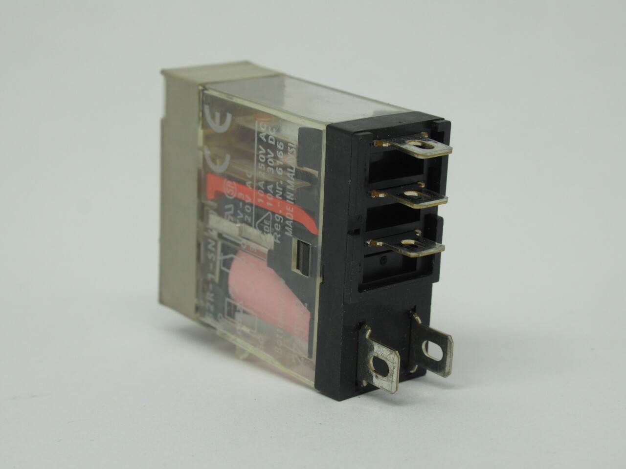 Omron G2R-1-SN-AC120(S) Plug-In Relay w/ LED Indicator 120VAC 10A USED