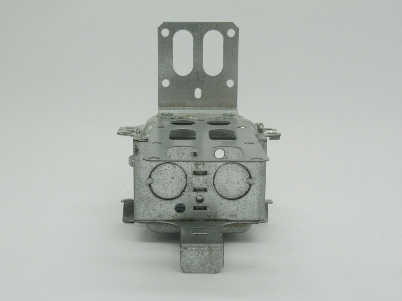 Iberville CI3104-KSSX Steel Stud Device Box 2-1/2" Depth 2" W 3" H NOP