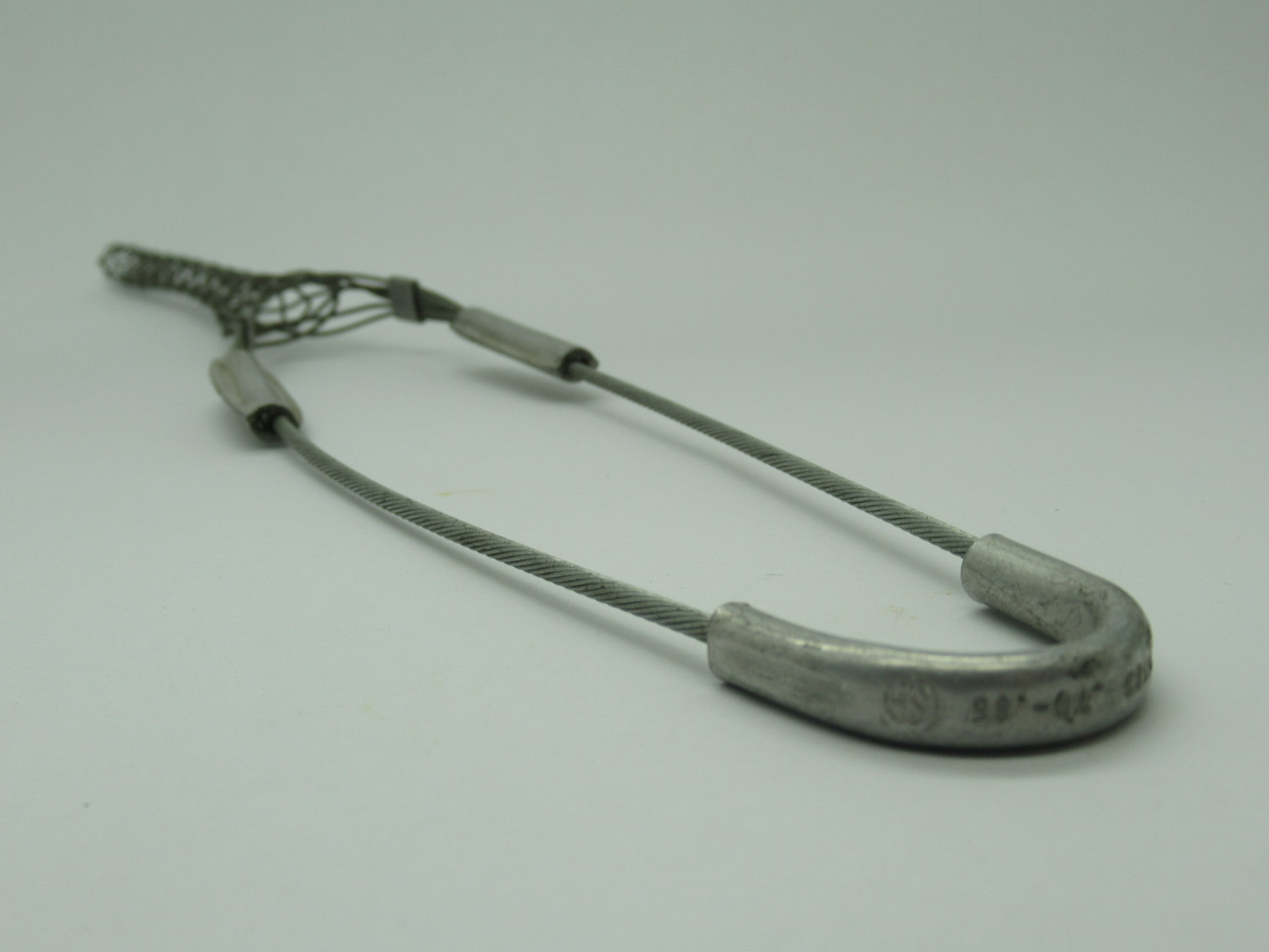 Woodhead 36569 Cable Support Grip 0.7-0.85" USED