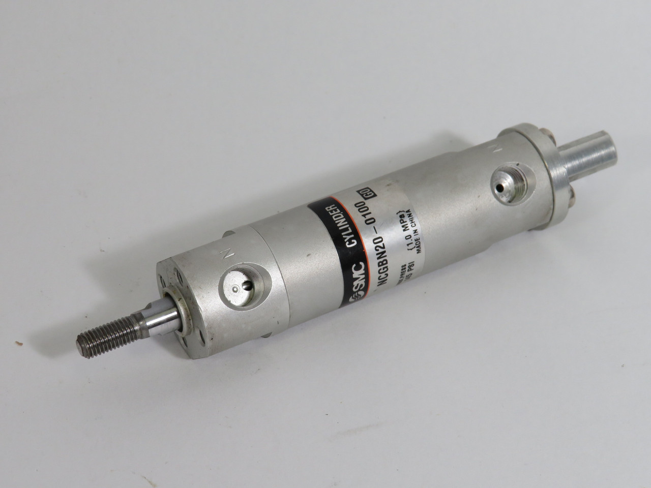SMC NCGBN20-0100 Pneumatic Cylinder 20mm Bore 100mm Stroke 145psi 1.0MPa USED