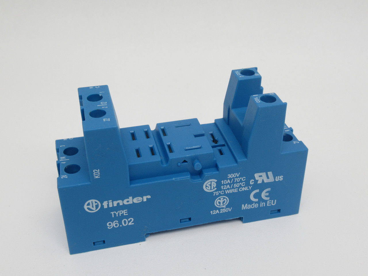 Finder 96.02 Relay Socket Blue 12A 250V 8-Blade USED