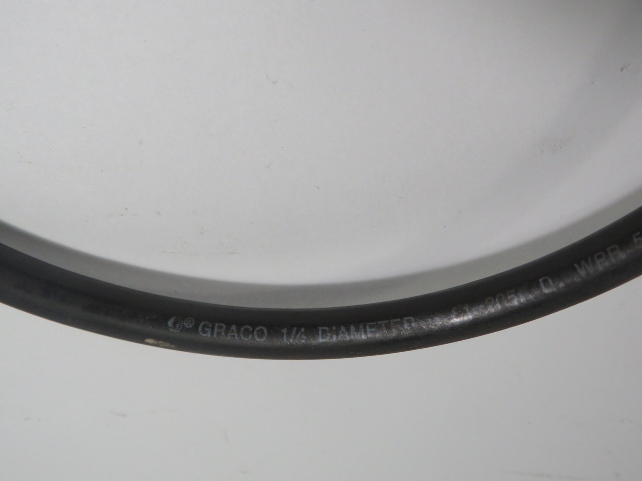 Graco 61-205 Nylon Braided Hose 1/4" 500 Psi 35 Bar 3 Feet USED