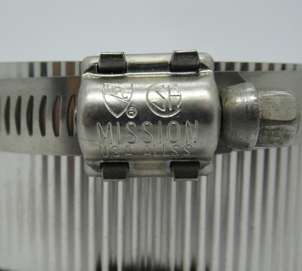 Mission 1803014 Flexible 3" Coupling C300C *Damaged Seal* USED