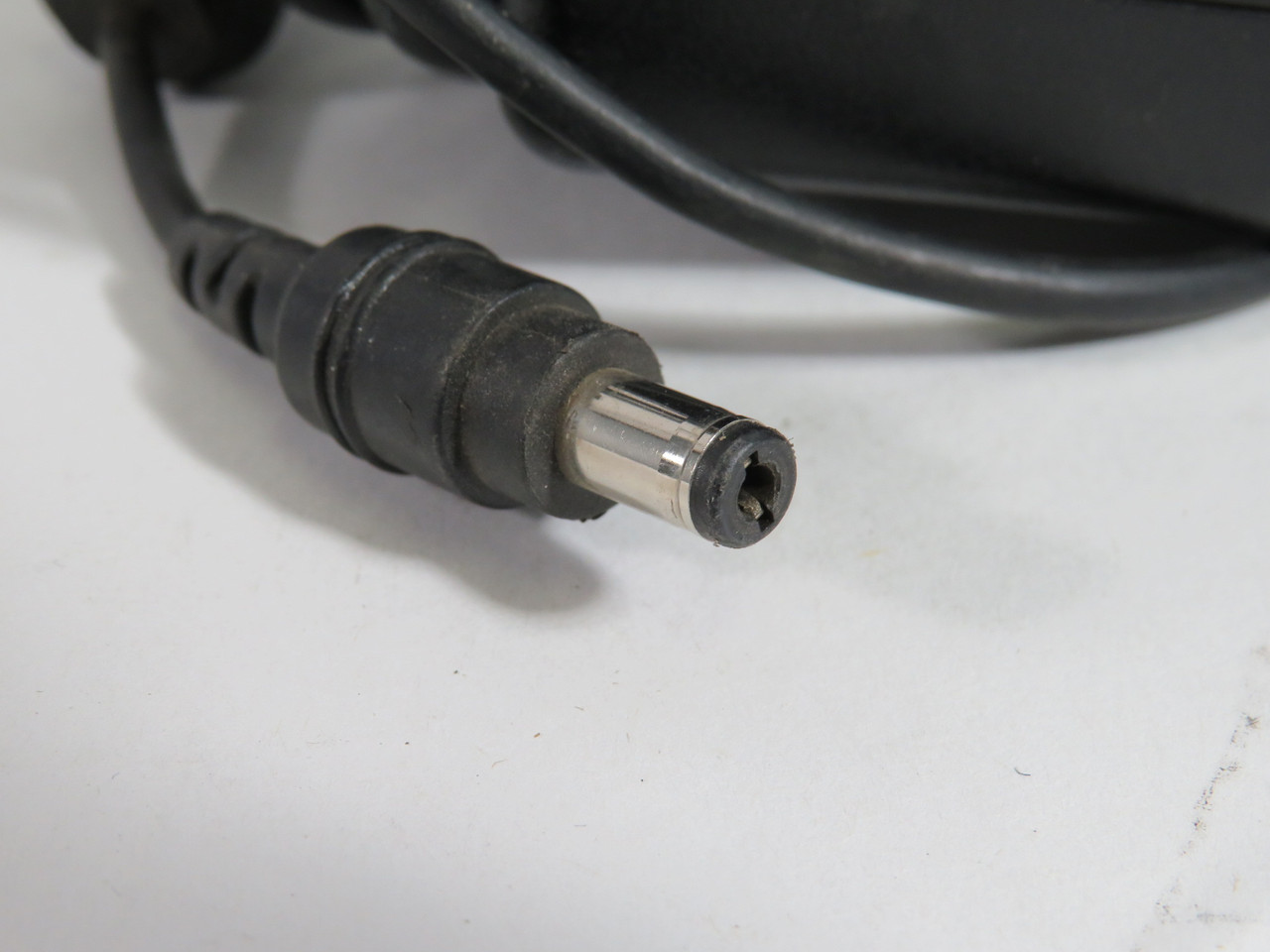 Dura Micro Inc DM19802A1240 AC Adapter Output 12V 3.33A 40W USED