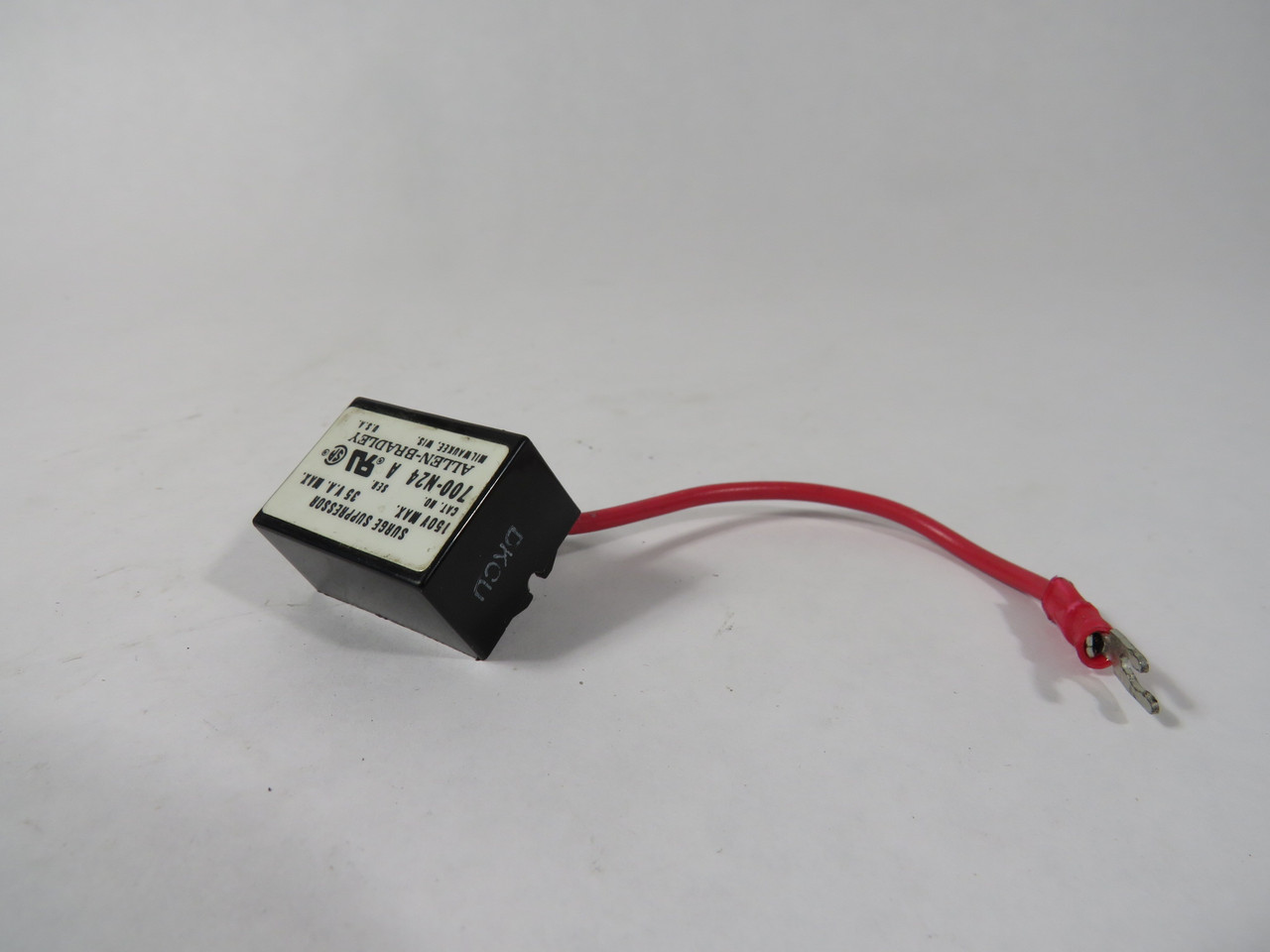 Allen-Bradley 700-N24 Series A Surge Suppressor 150V 35A USED