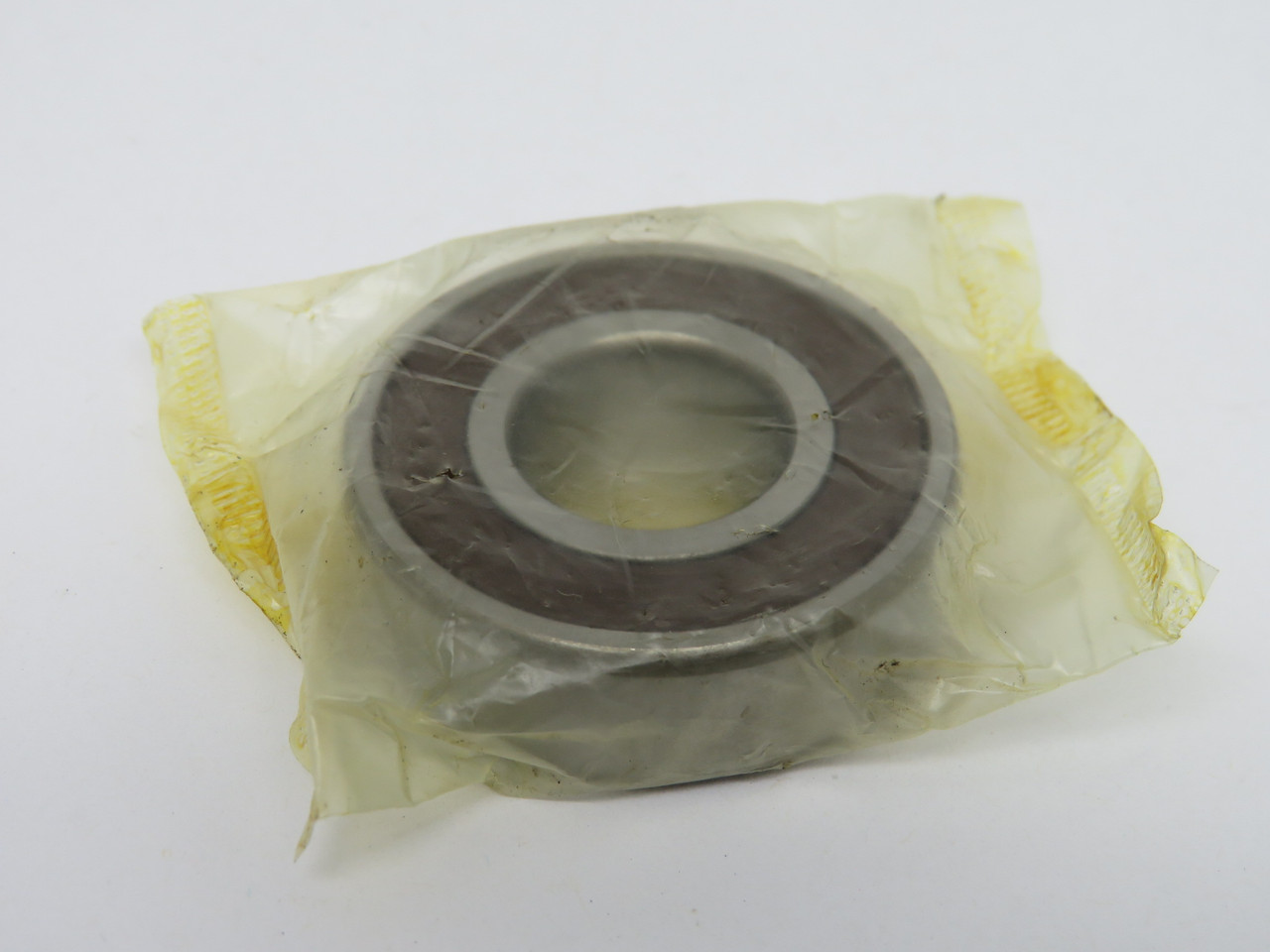 Nachi 6203NSE/C3 Deep Groove Ball Bearing 17mm Bore 40mm ID 12mm Width NOP
