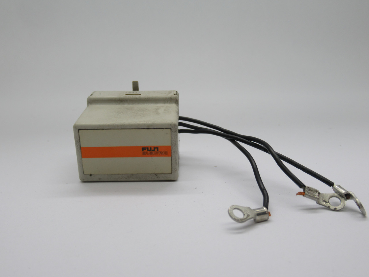 Fuji Electric SZ-ZM1 Surge Suppressor 250V 50/60Hz USED