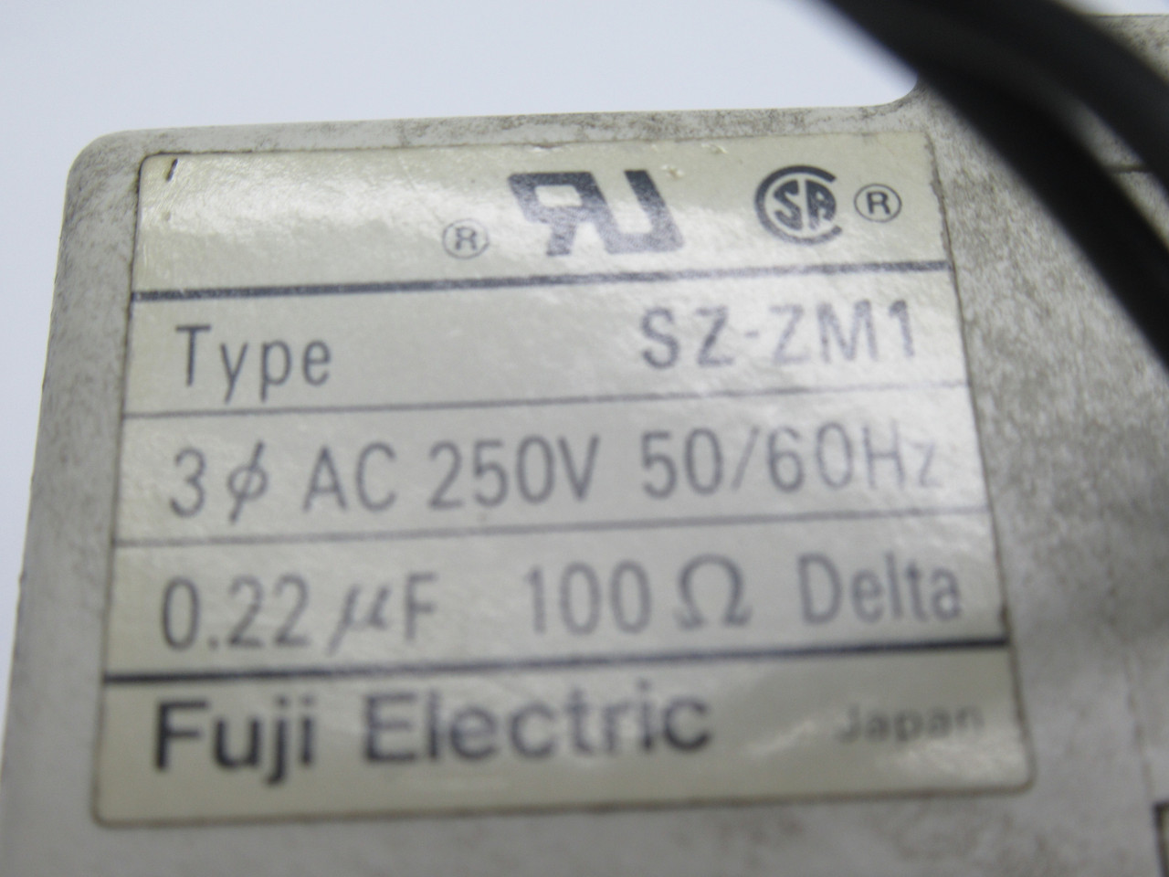 Fuji Electric SZ-ZM1 Surge Suppressor 250V 50/60Hz USED