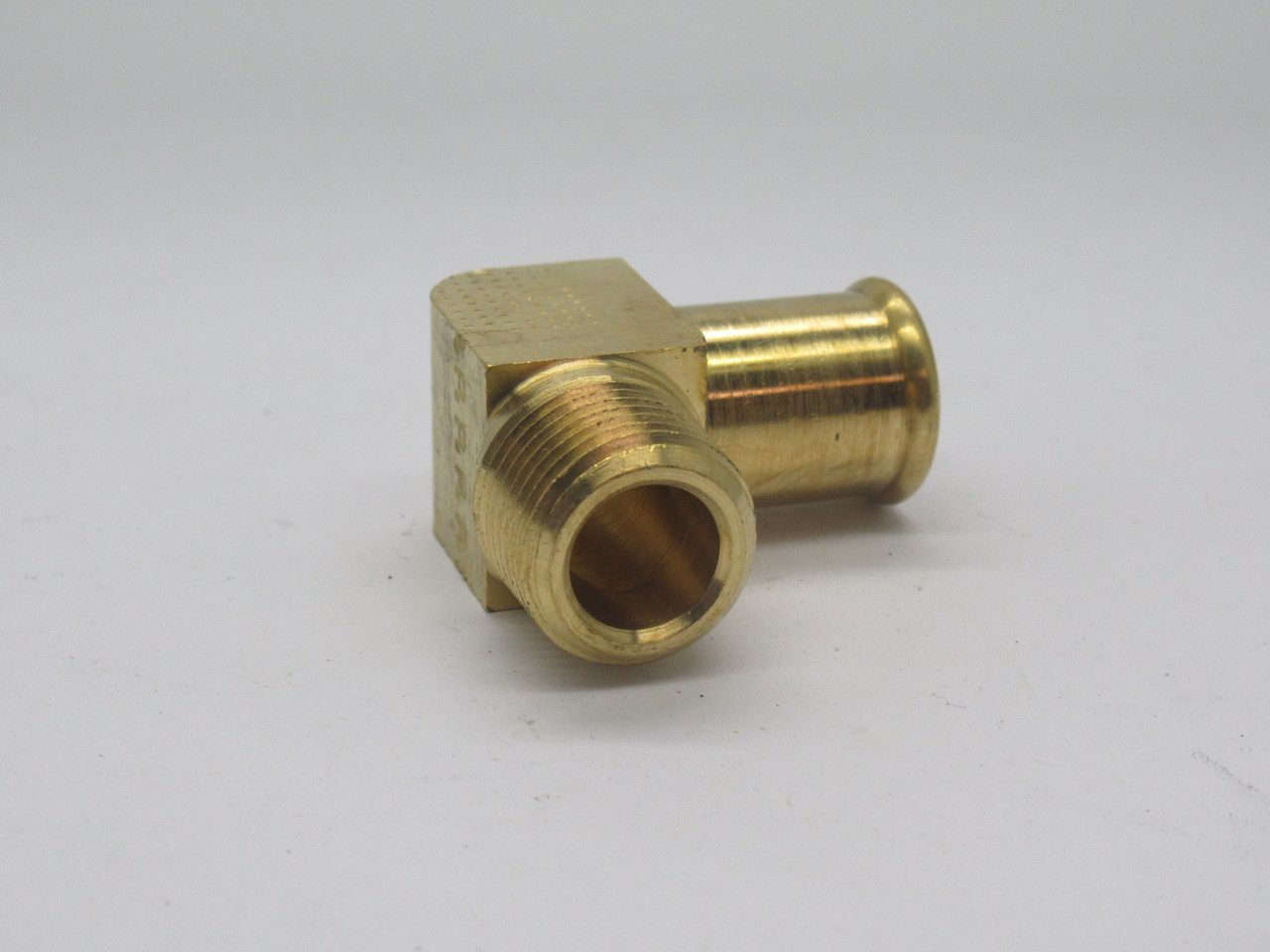 Total Source TSA/HY125305 Elbow Fitting For Hyster 1/2" NPT NWB