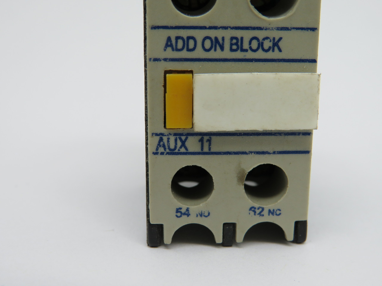 EE Controls AUX-11 Auxiliary Contact Block 1NO 1NC 500V USED