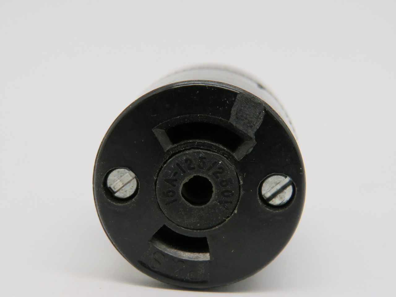 Pass & Seymour Legrand 7484 Midget Turnlok Connector 15A 125/250V 3W 3P ! NOP !