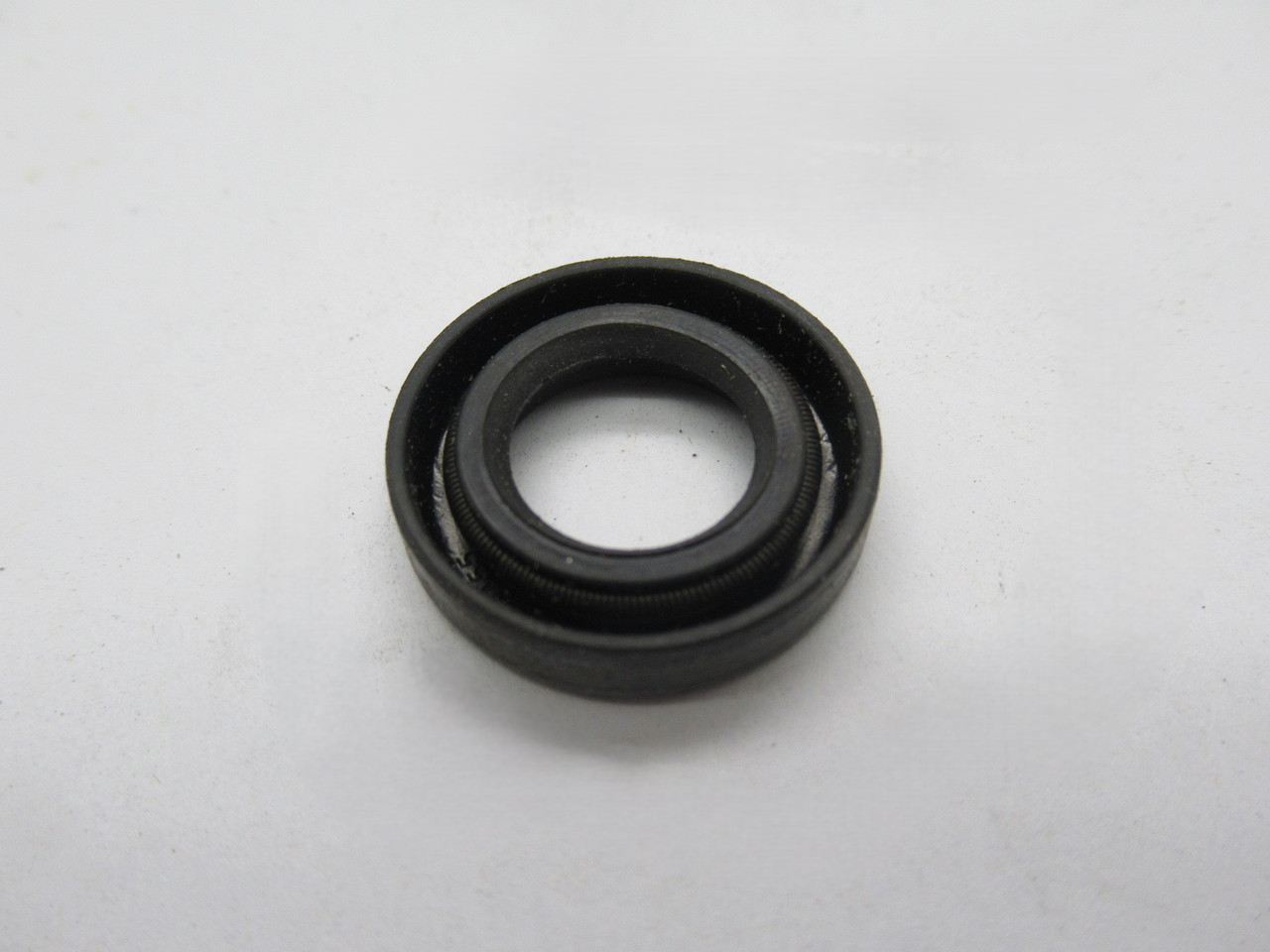 Timken 330699 Oil Seal 0.5" Shaft DIA 0.875” OD 0.187" W NEW