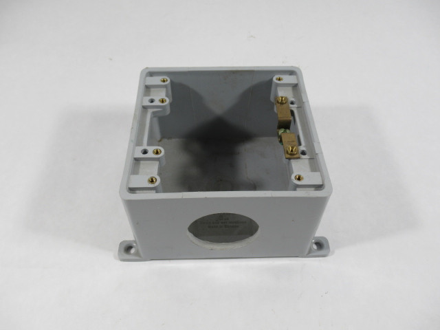 Scepter FDU-2 2 Gang Deep PVC Box 4-1/2"x4-5/8"x3' USED