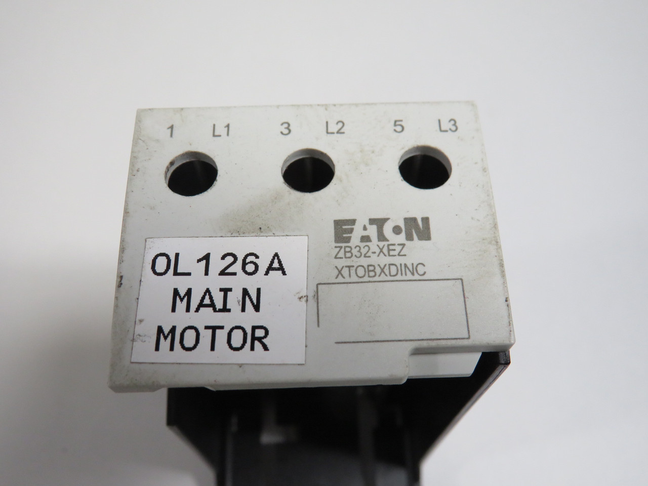 Eaton ZB32-XEZ Mounting Base For Overload Relay USED