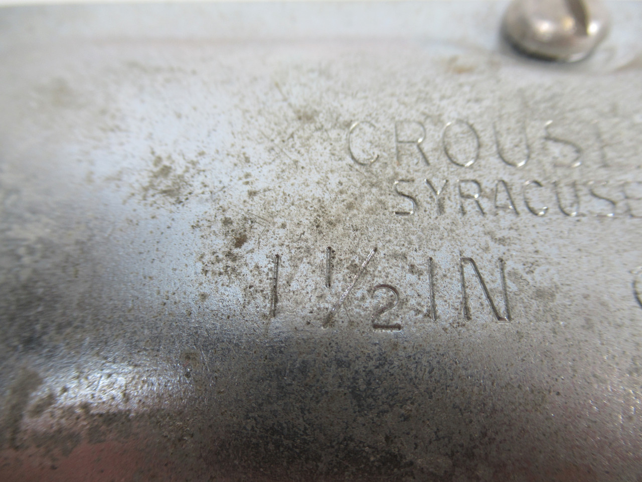 Crouse-Hinds 580 Steel Conduit Body Cover 1-1/2" Form 8 USED