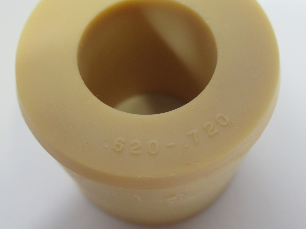 Arrow Hart 1547-73-P Natural Cable Grommet 20/30A .620"-.720" ! NOP !