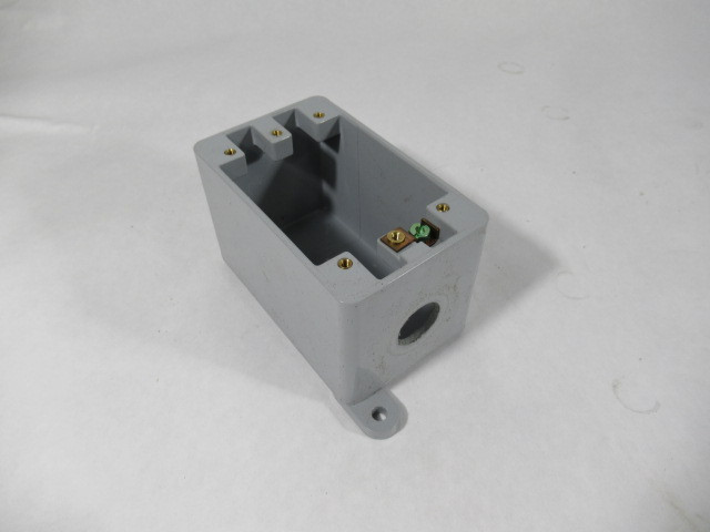 Scepter F.D-BLK 1 Gang Deep PVC Box 4-1/2"x3"x3" USED