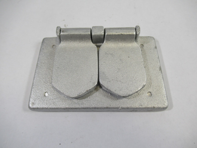 Generic FS80G Weather Proof Double Filp Outlet Cover USED