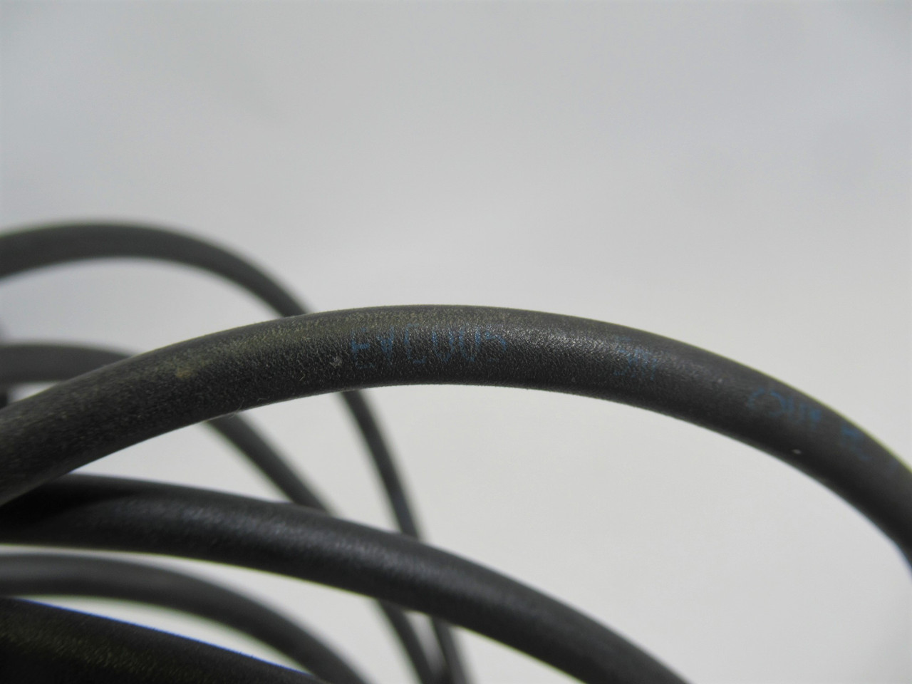 IFM Electronic EVC005 Female Cordset M12 Angled Socket 4Pin *3m Cut Cable* USED