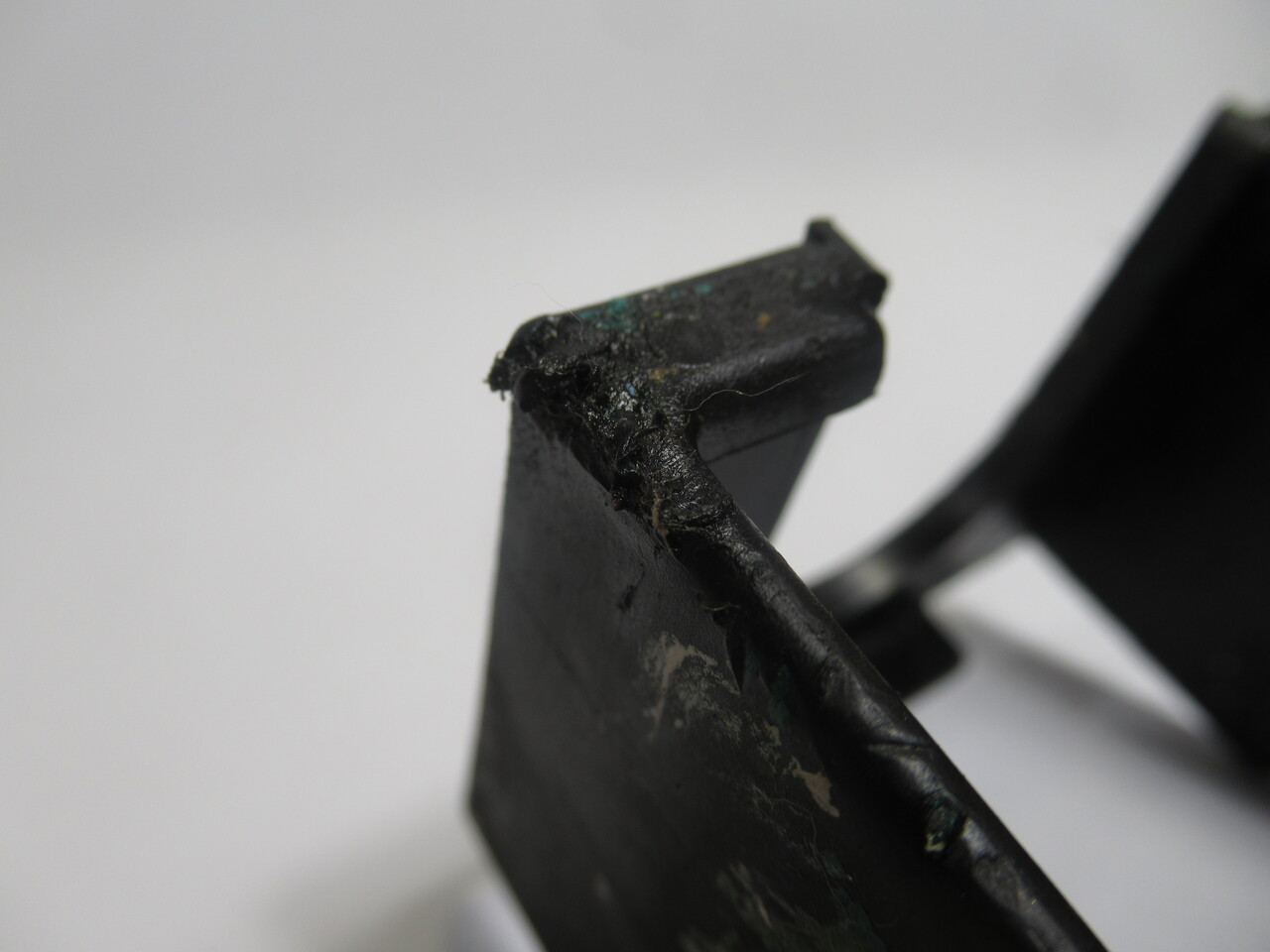 Banner OTC-1-BK Sensor Opto-Touch Black Field Cover SHELF WEAR USED