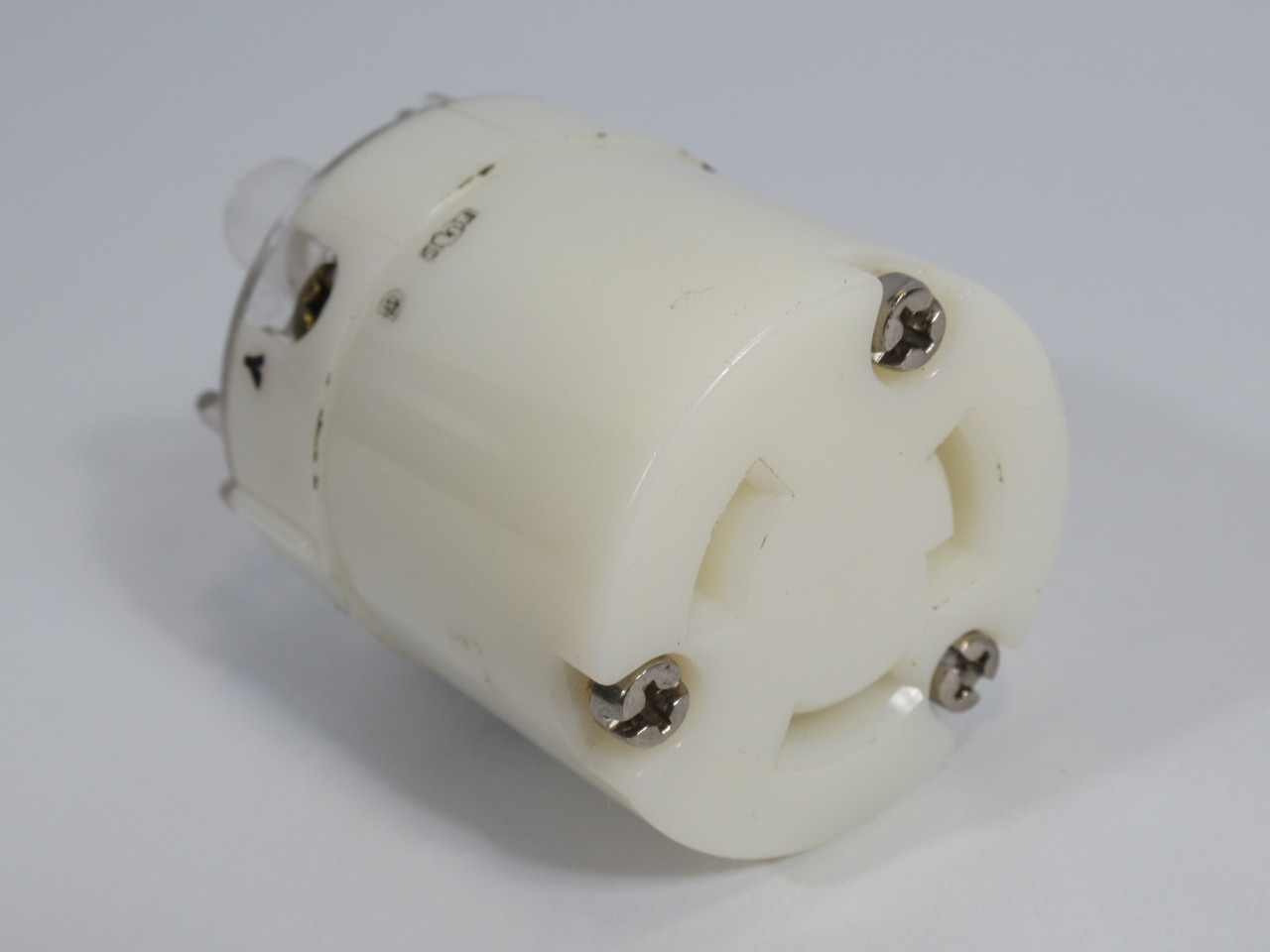 Generic L630C Turnlock Connector 30A 250V 2P 3W Insert Only No Case USED