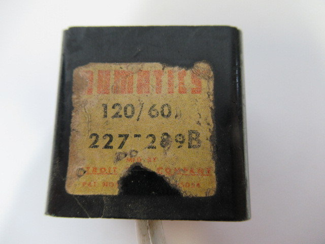 Numatics 227-289B Solenoid Coil 120V 60Hz USED