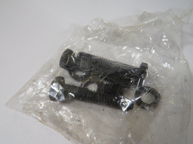 Electron SDS-1-5/8 Split-Taper Bushing 2-1/4" OD 1-5/8" Bore 1-1/4" L ! NOP !