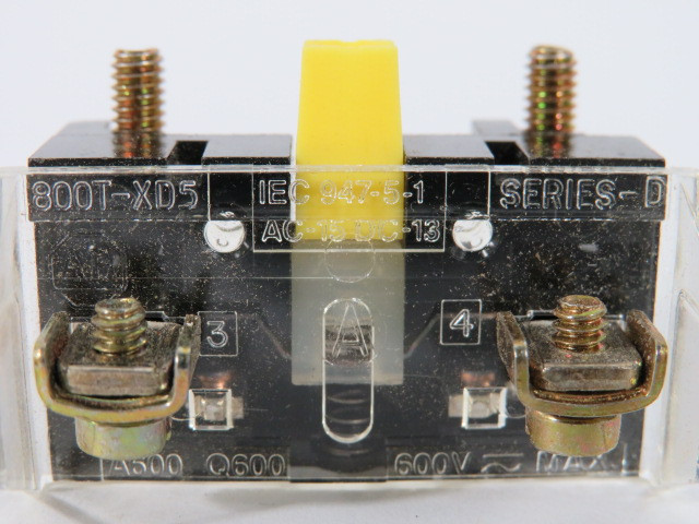 Allen-Bradley 800T-XD5 Mini Contact Block Series D 600V ! NEW !